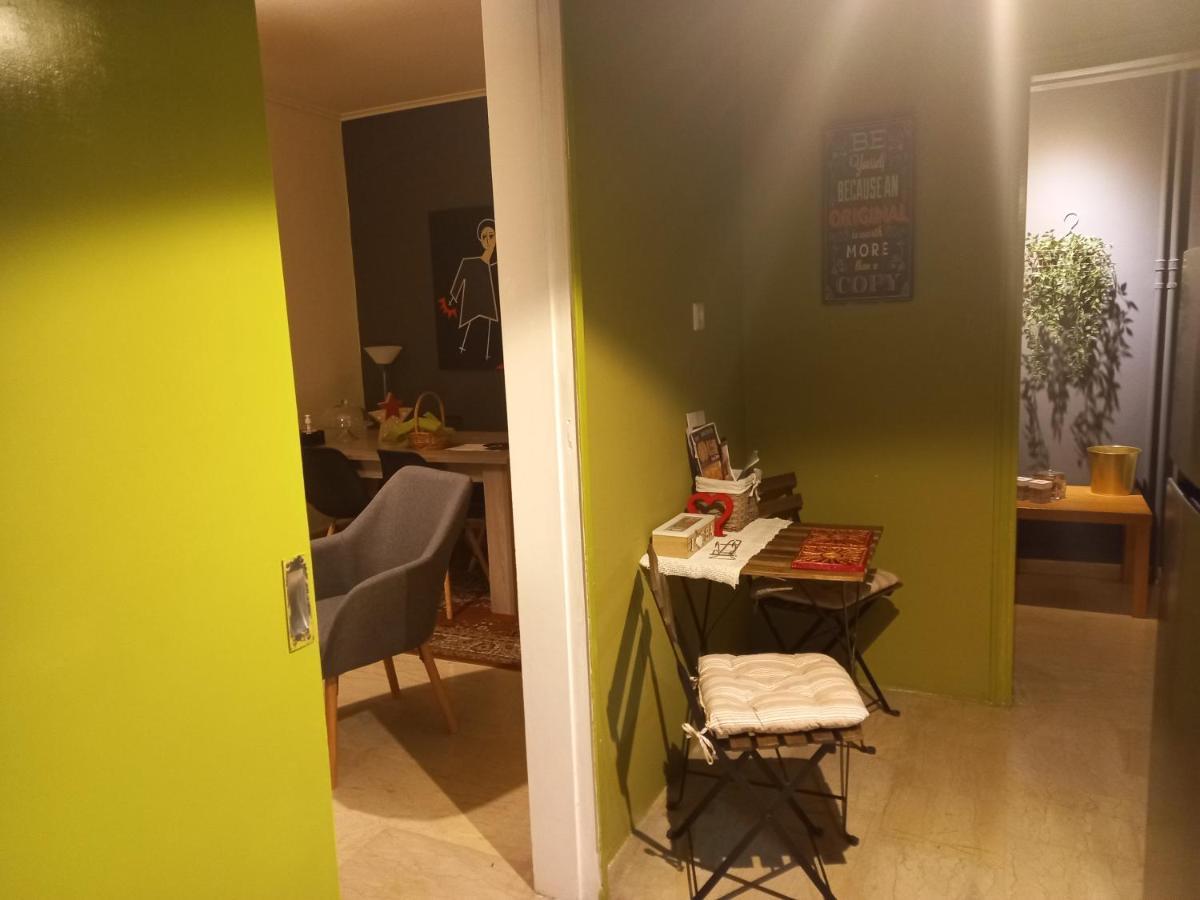 Fresh And Elegant Apartment, 9' From City Center Athene Buitenkant foto