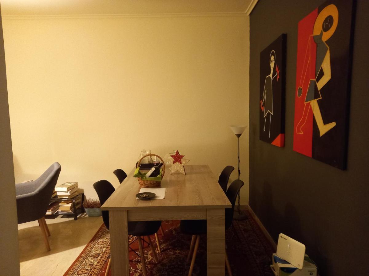 Fresh And Elegant Apartment, 9' From City Center Athene Buitenkant foto